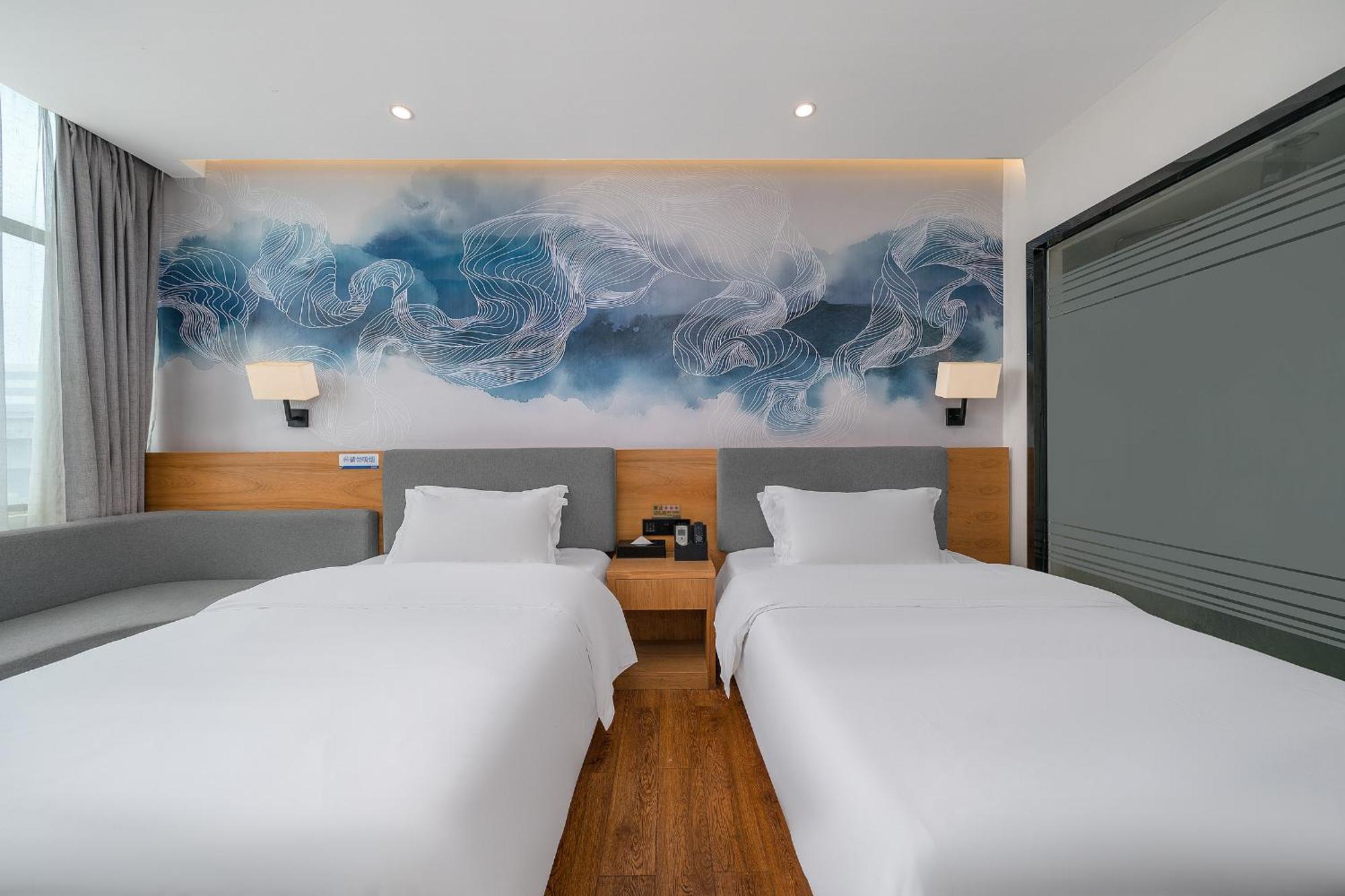 Felice Hotel-Guangzhou Baiyun International Airport Renhe Metro Station Branch Bagian luar foto